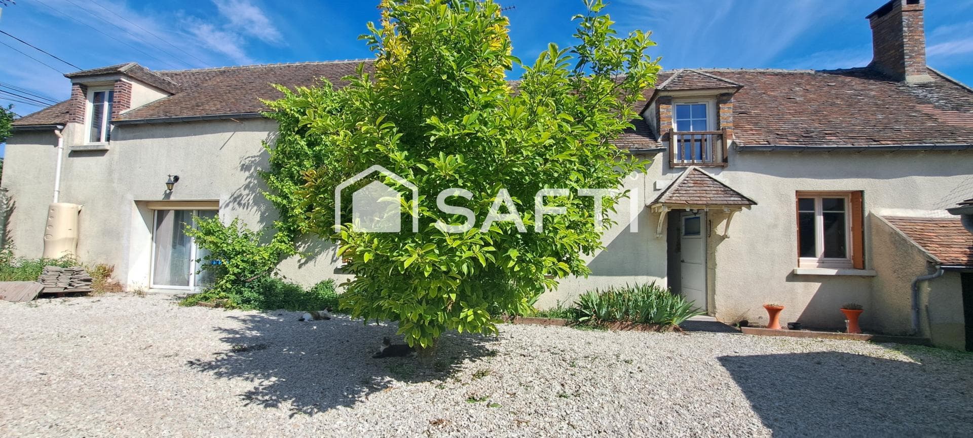 Maison 171m², 6 pièces avec dépendances et jardin