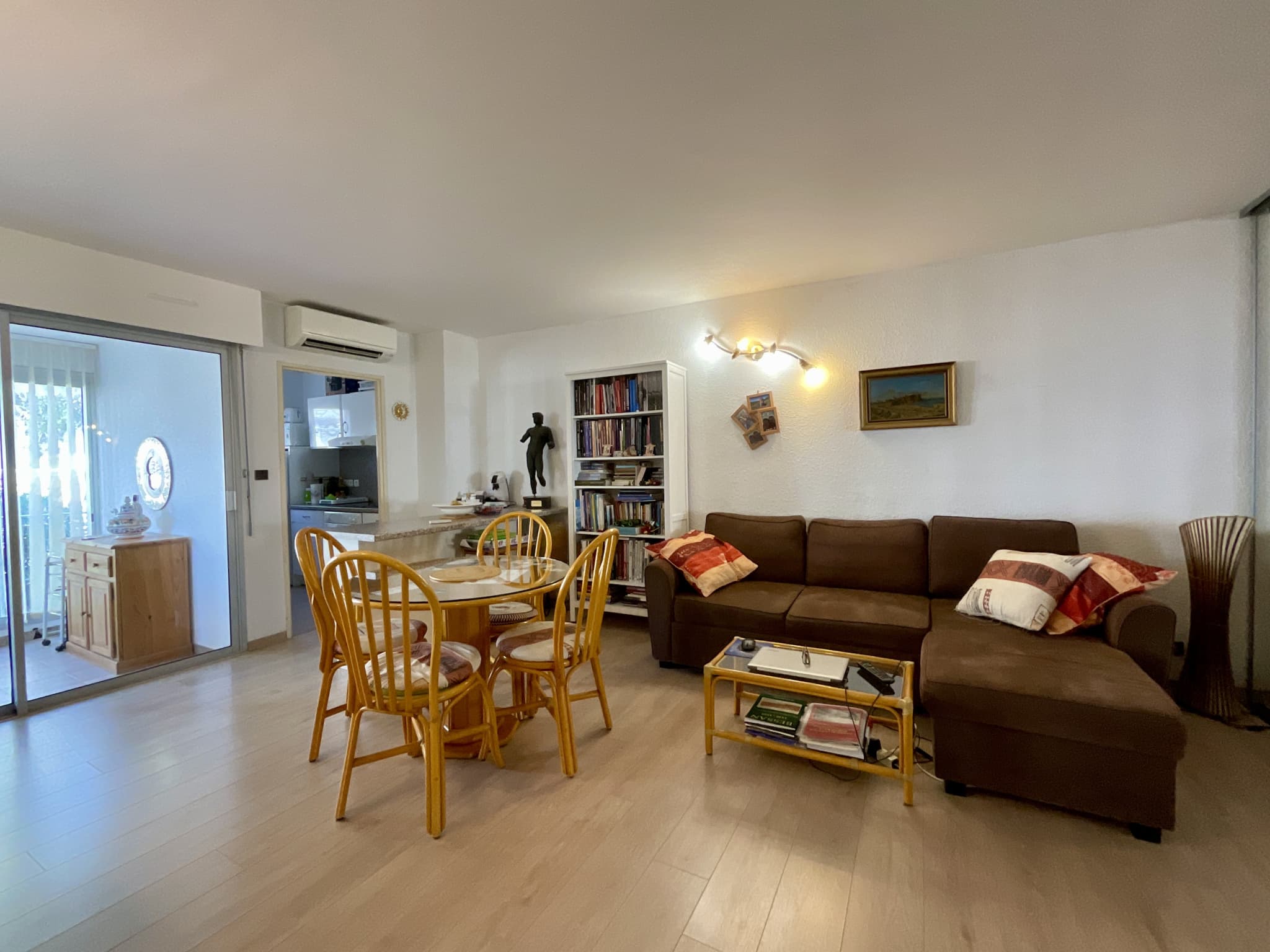Agde - Appartement T2 avec terrasse, cellier et parking
