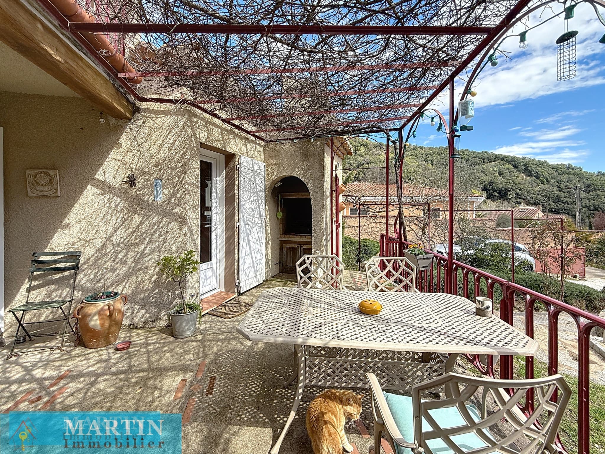 VILLA 4 FACES AVEC PISCINE