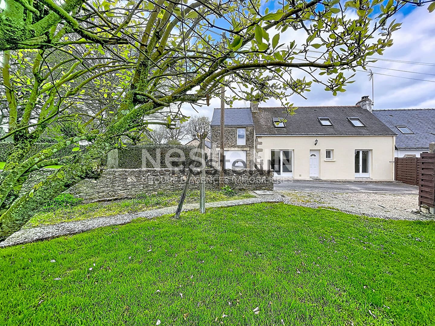 Maison à rénover à Marzan 81m²