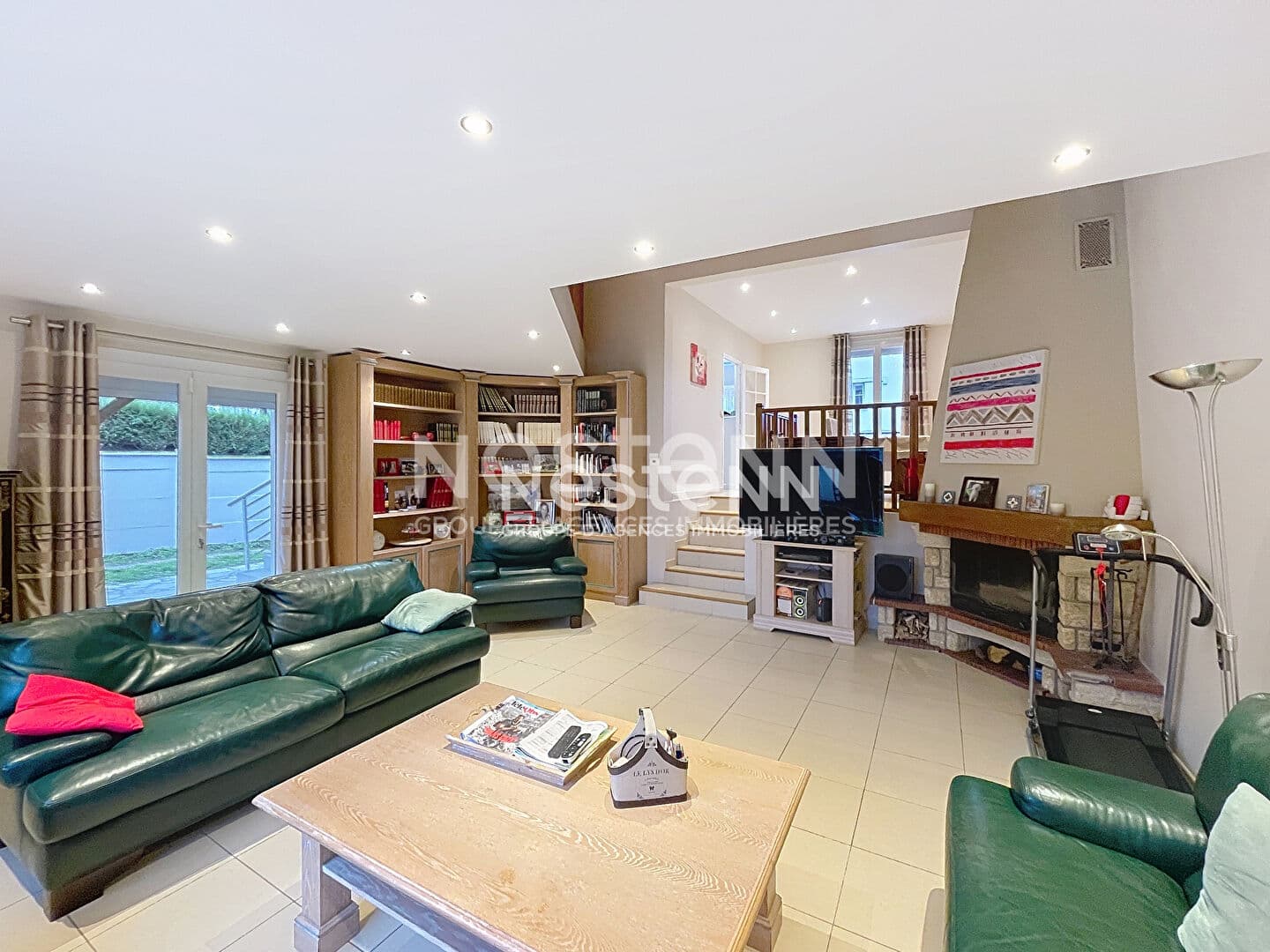 Maison à rénover à Saint Cyr L Ecole 132m²