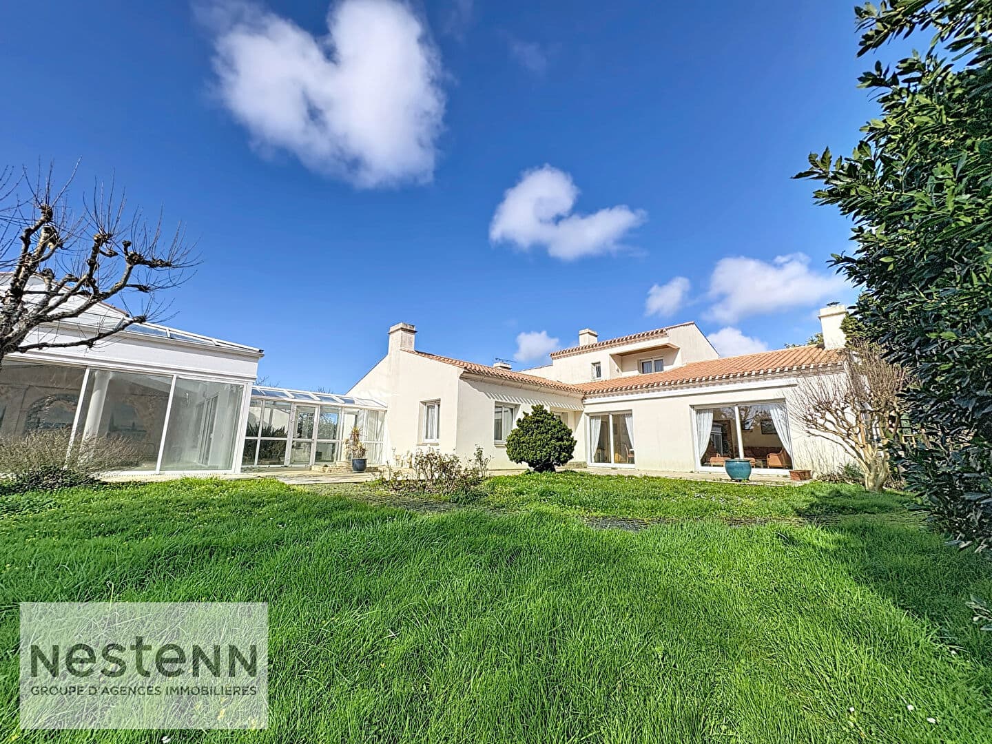 Maison à vendre à Beauvoir Sur Mer 210m²