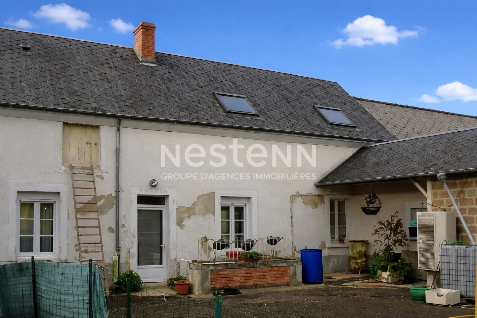 Maison à rénover à Verneil Le Chetif 111m²