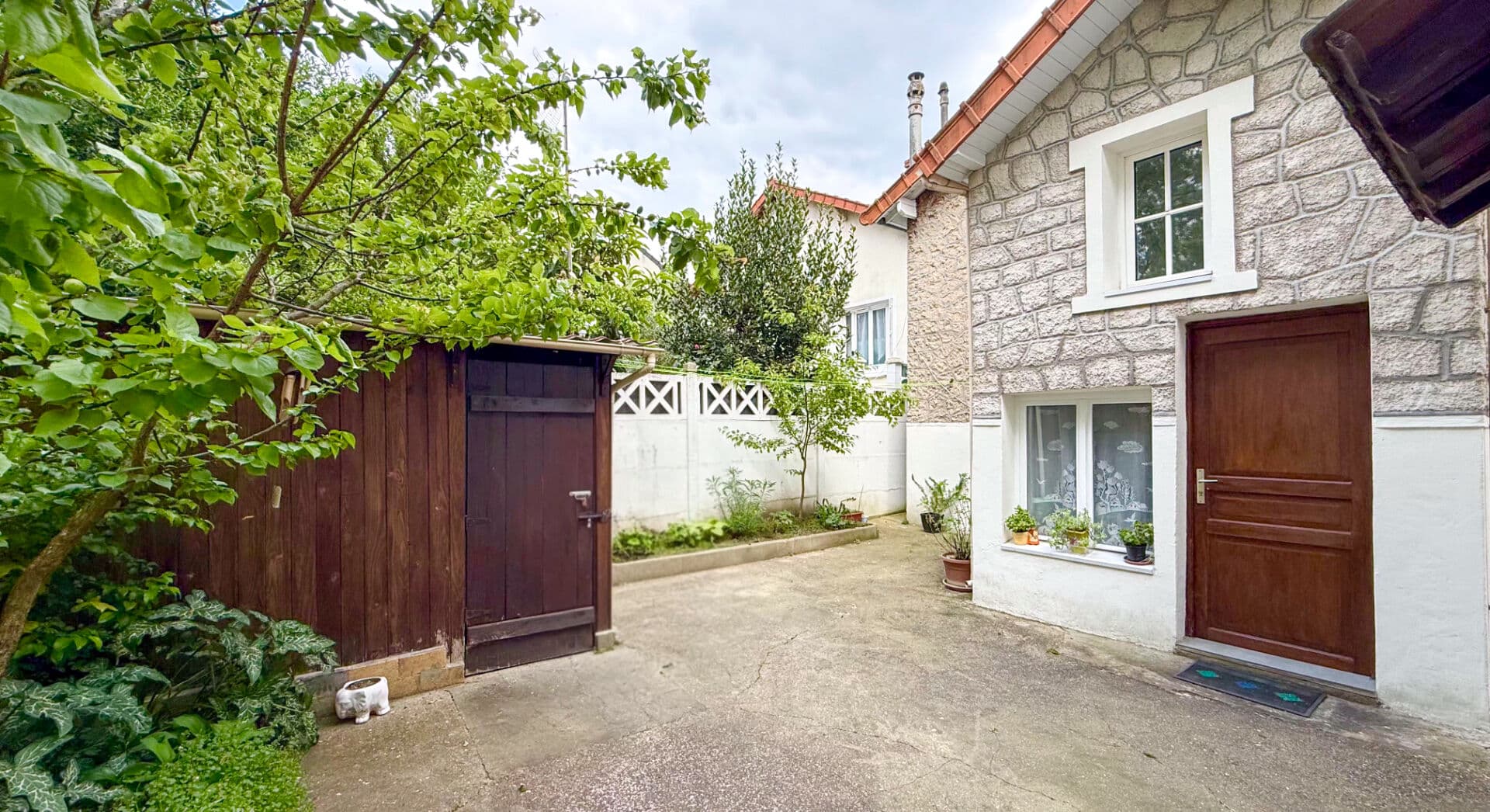Bien immobilier à rénover à Epinay Sur Seine 90m²