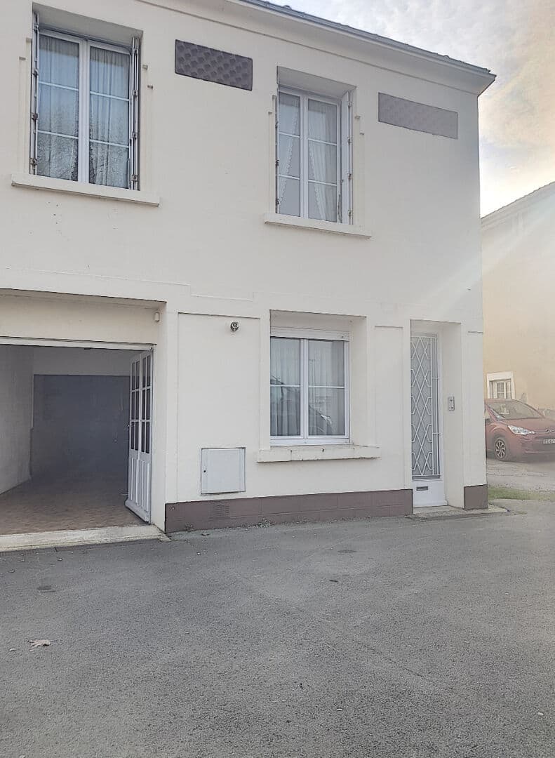 Maison à vendre à Fontenay Le Comte 140m²