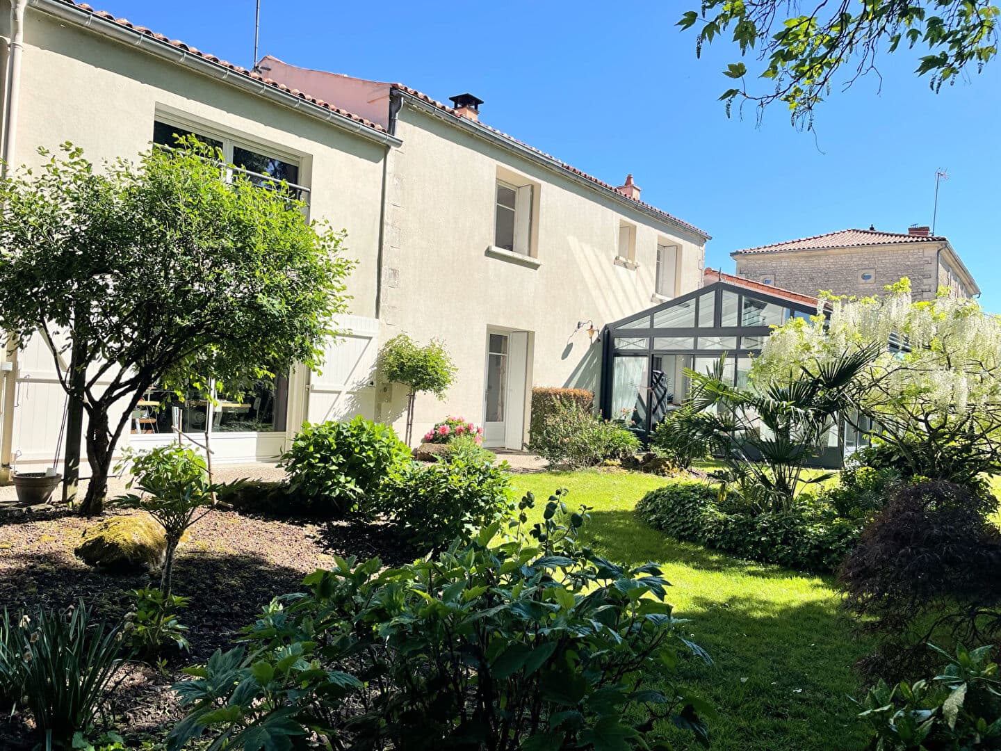 Maison à vendre à Fontenay Le Comte 175m²