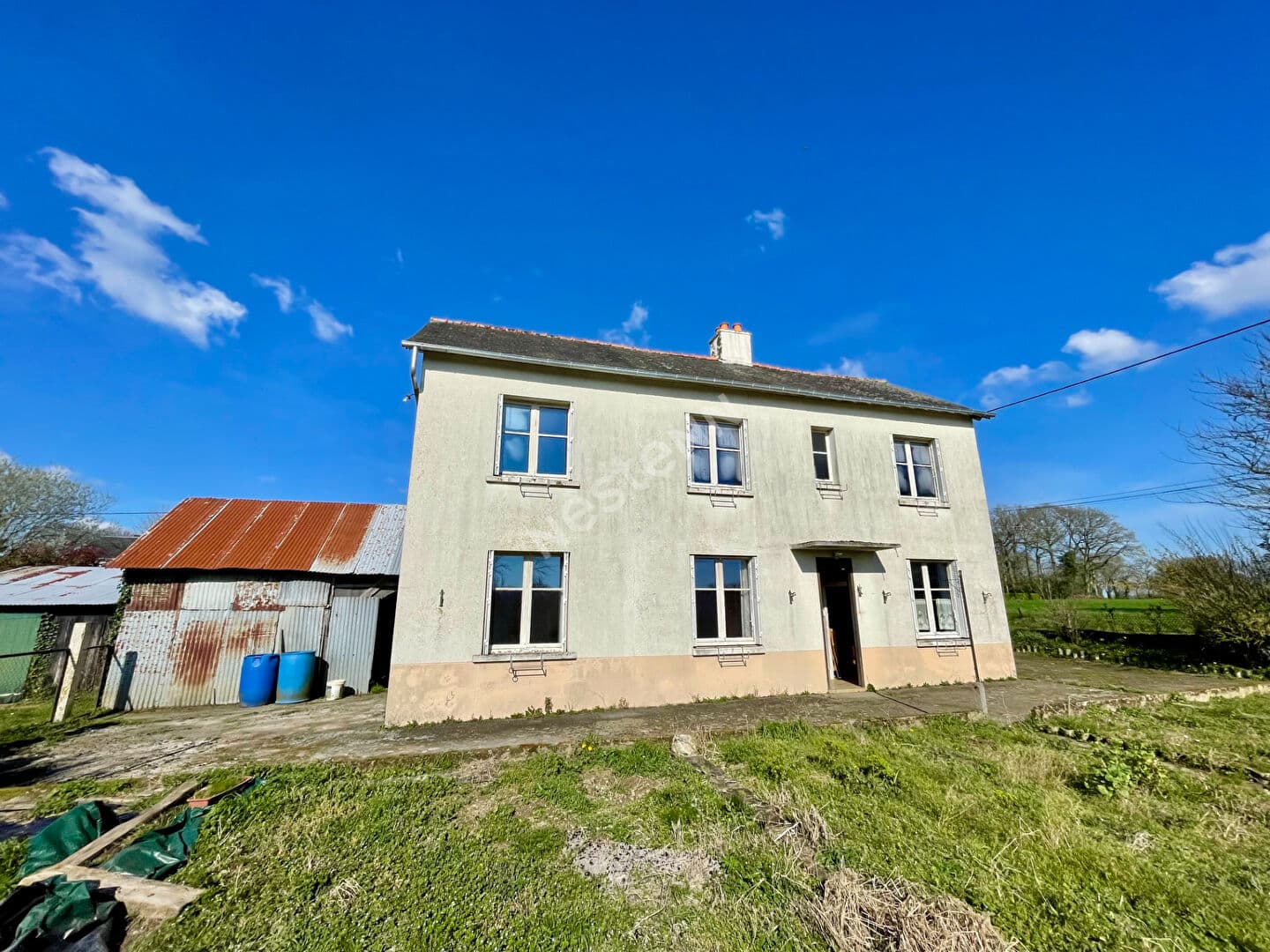 Maison à rénover à Chevaigne 110m²