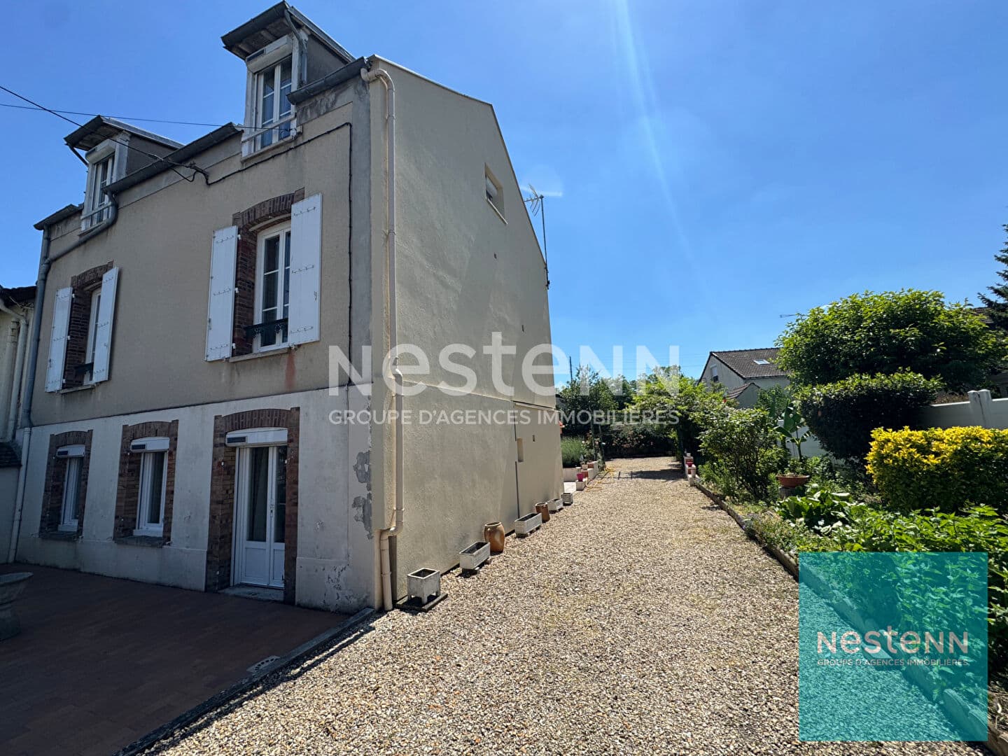 Maison à vendre à Montereau Fault Yonne 156m²