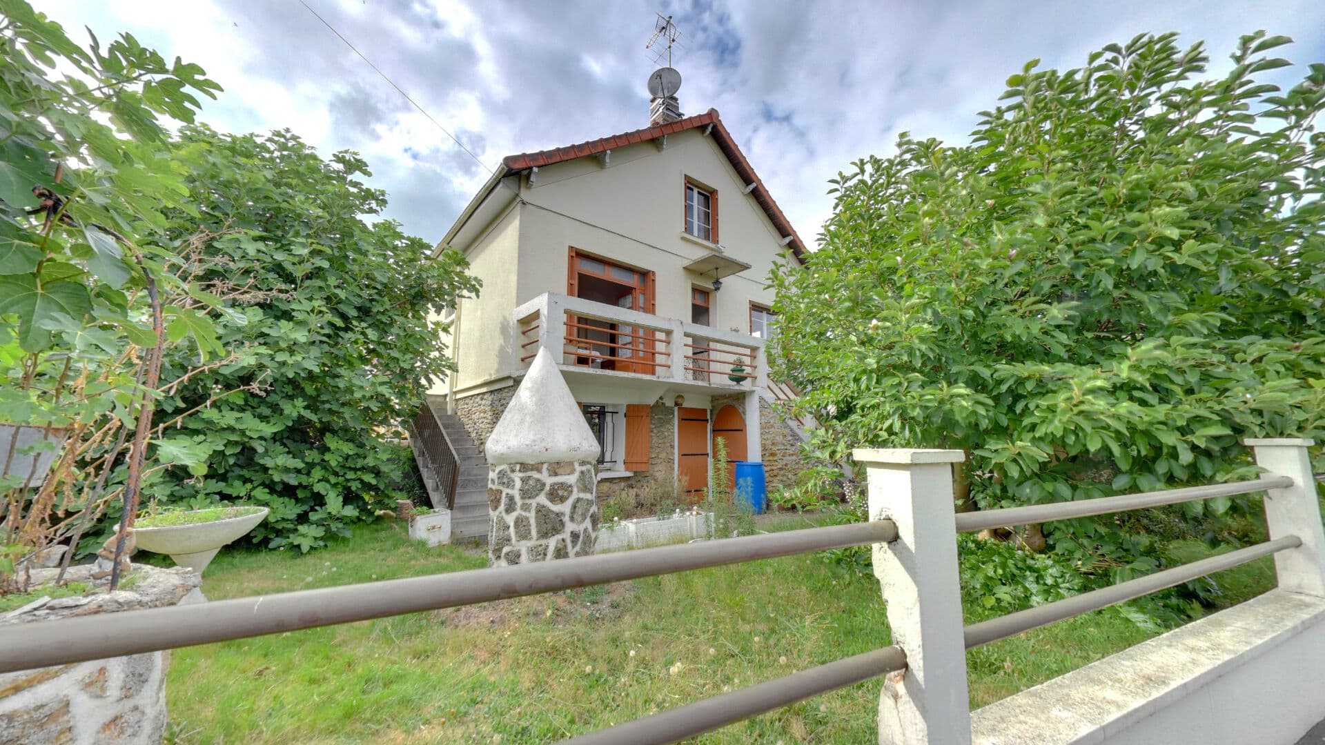 Maison à vendre à Roissy En Brie 183m²