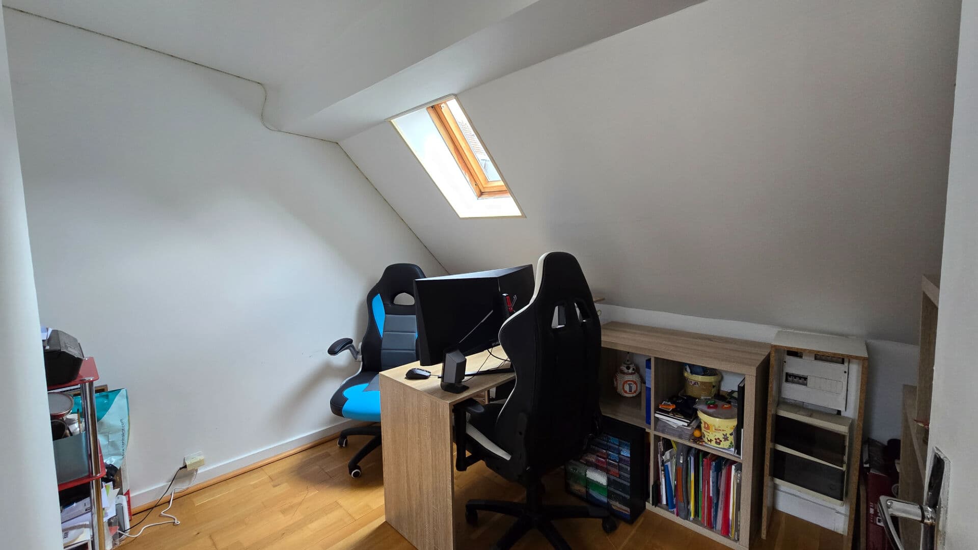 Image 4