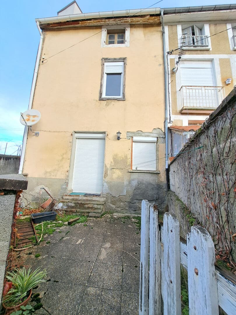 Maison à rénover à Laroque D Olmes 103m²