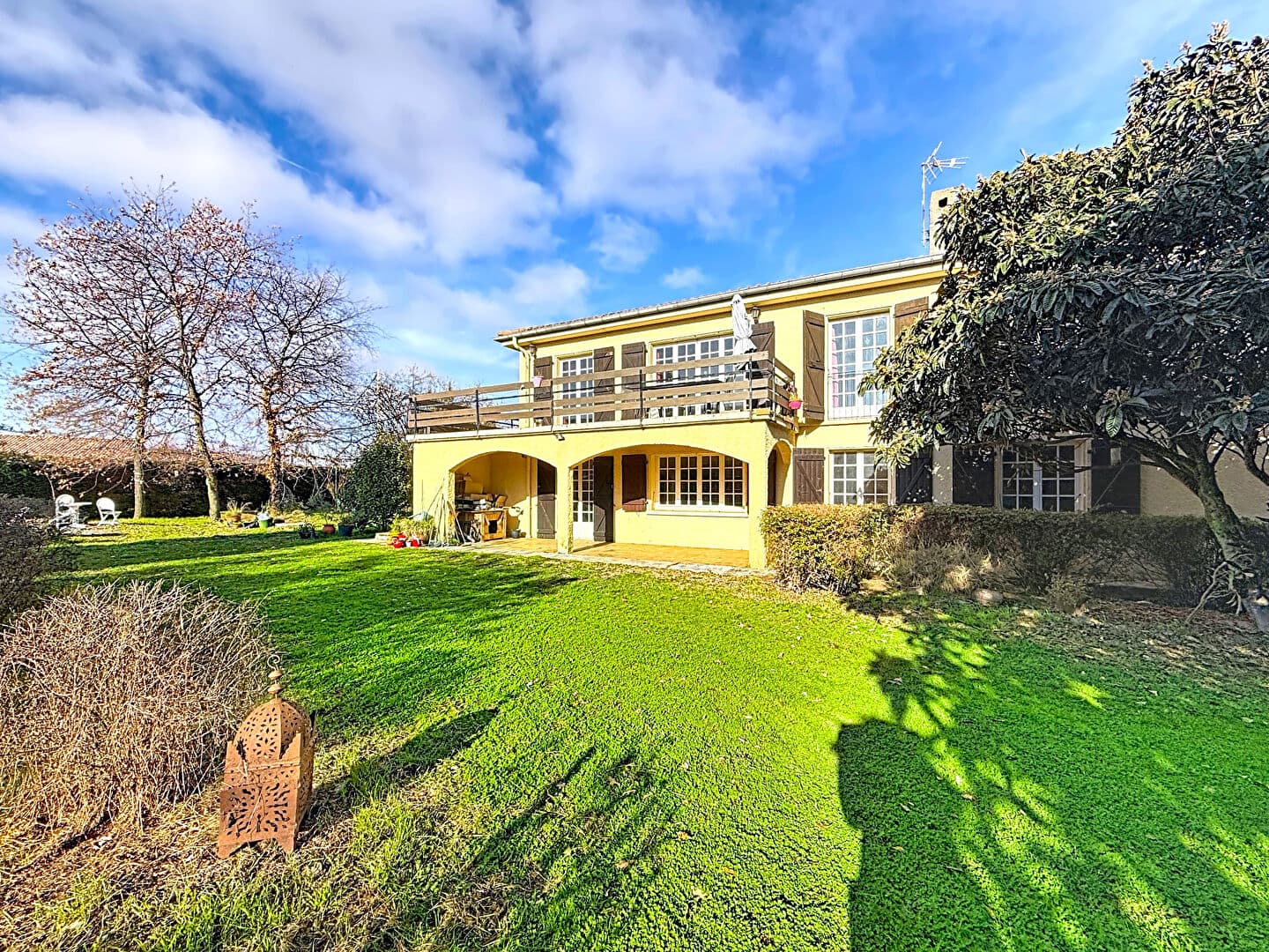 Maison à rénover à Verniolle 167m²