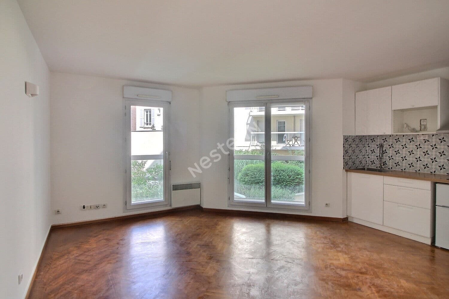 Appartement à vendre à Suresnes 29m²